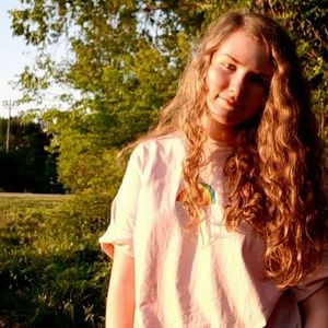 Meet your Posher, Kara